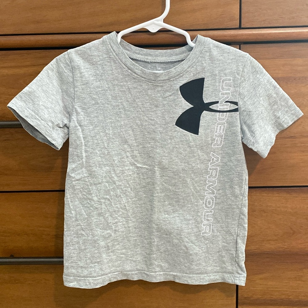 Under Armour Boys T-Shirt